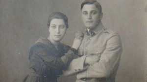 Dziadek Angeli w mundurze armii Hallera - Ludwig Kaźmierczak z żoną