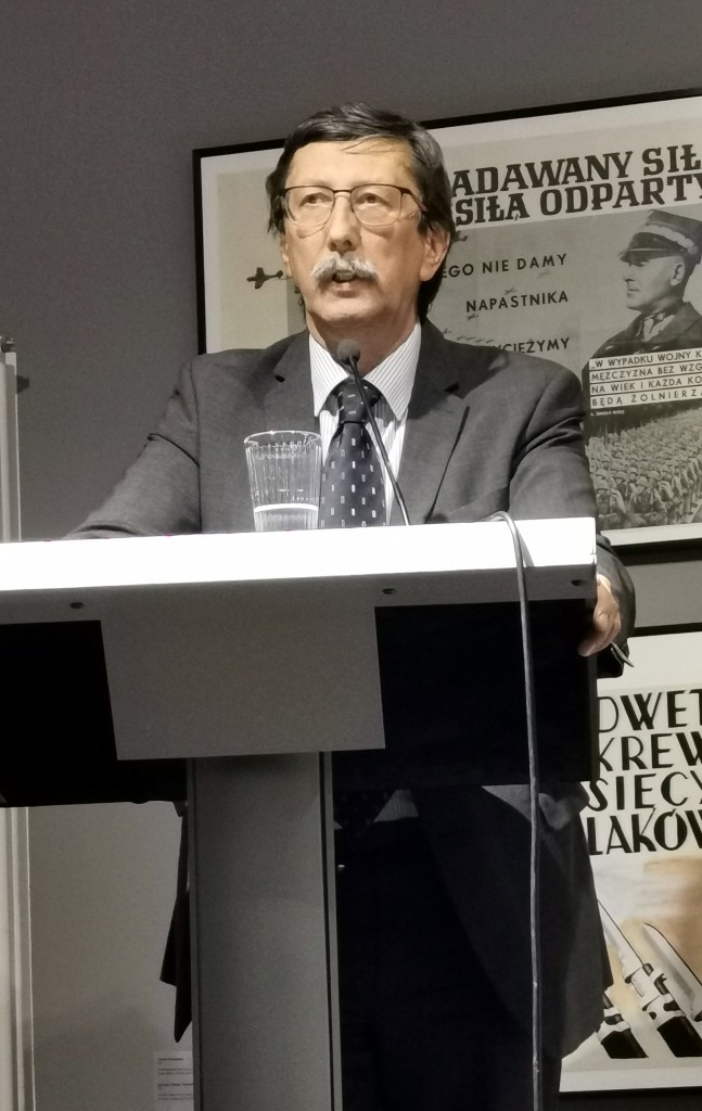 Prof. Jan Żaryn: Polaków, którzy udzielali pomocy Żydom było setki tysięcy, nawet może milion