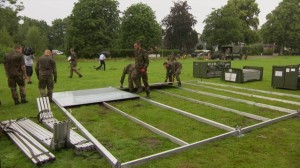 wojsko buduje oboz w HH